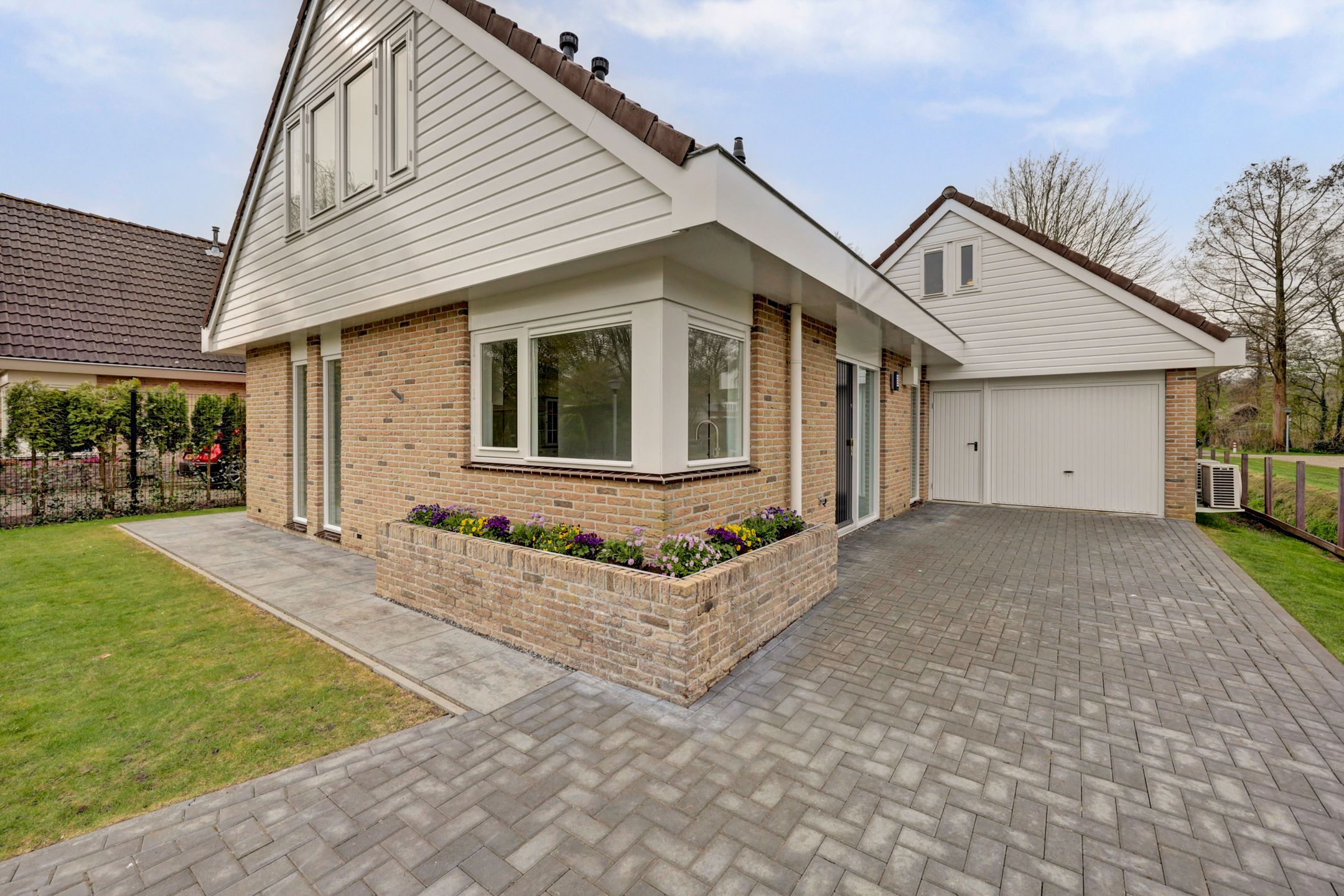 Photo 48 of Eikenlaan 15