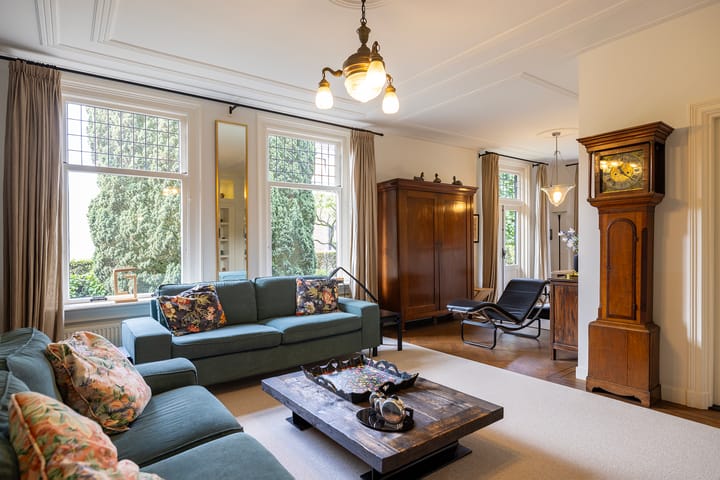 Vrijstaande woning te koop: Nieuw-Loosdrechtsedijk 75, Loosdrecht