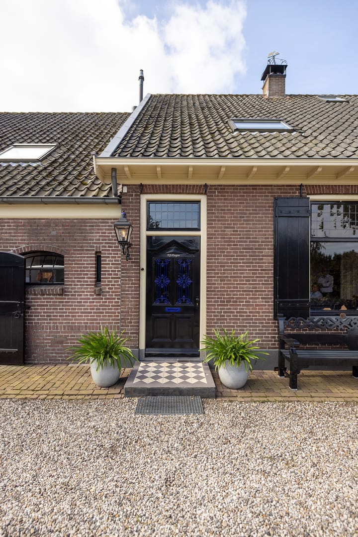 Vrijstaande woning te koop: Nieuw-Loosdrechtsedijk 75, Loosdrecht