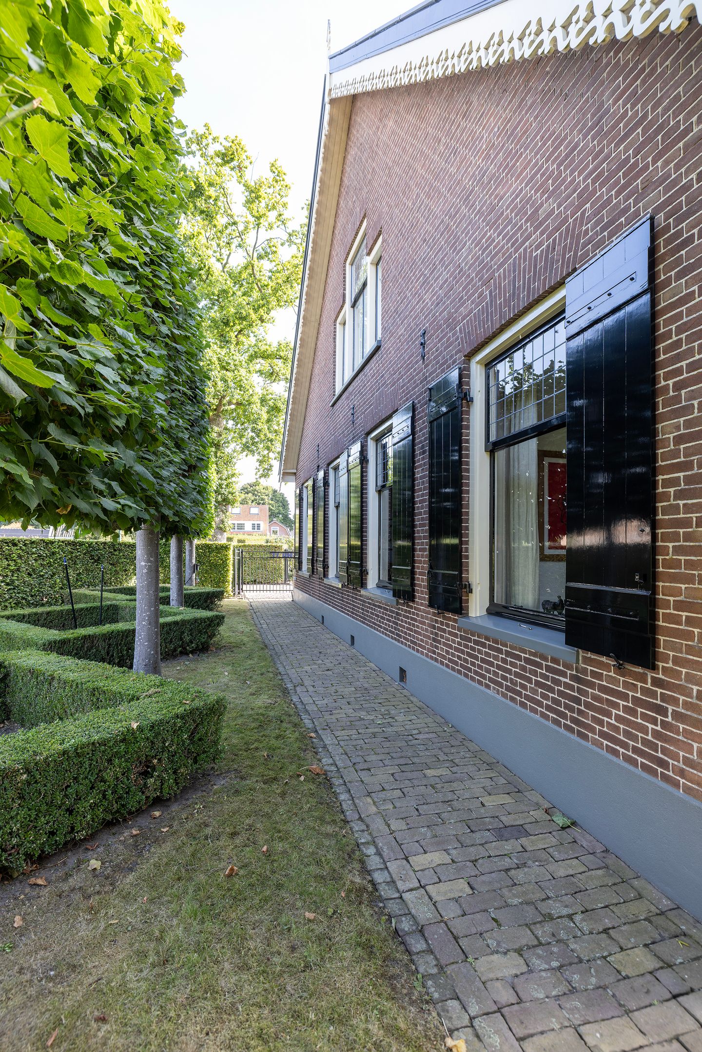 Foto 35 van Nieuw-Loosdrechtsedijk 75