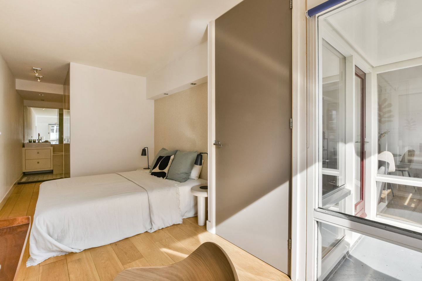 Photo 10 of Weteringstraat 70