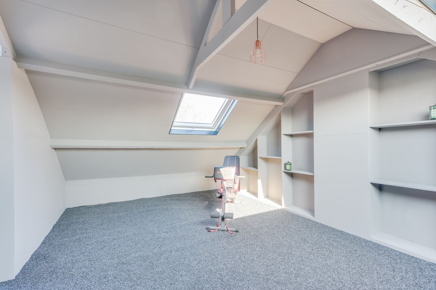 Foto 34 van Tulpstraat 14