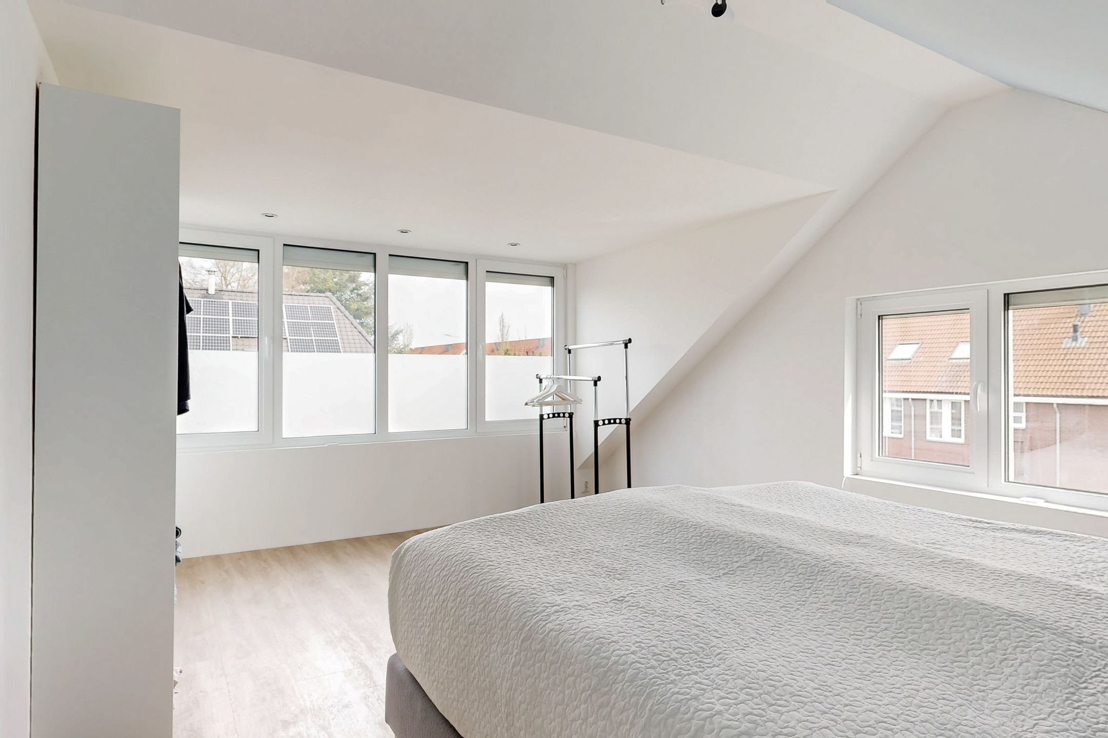 Spacious semi-detached house with modern amenities in Renkum — 27
