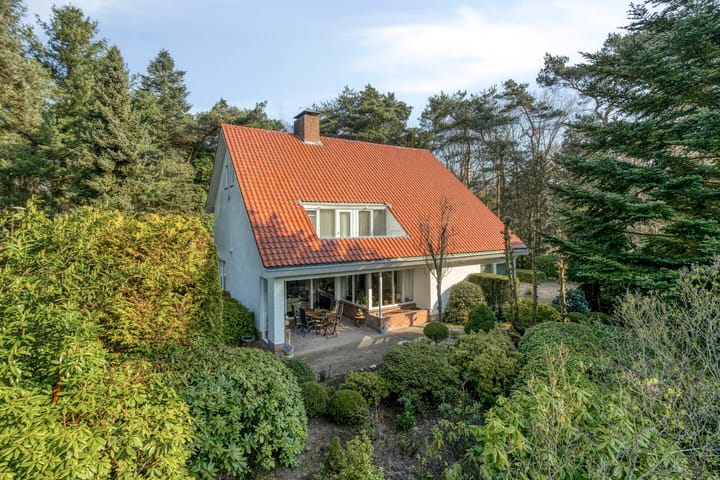 Foto 2 van Sperwerlaan 1