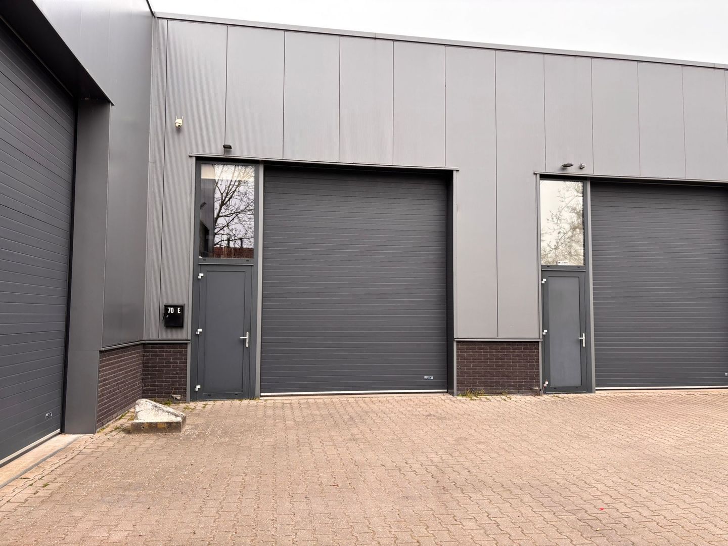 View photo 1 of Straatweg 70-E