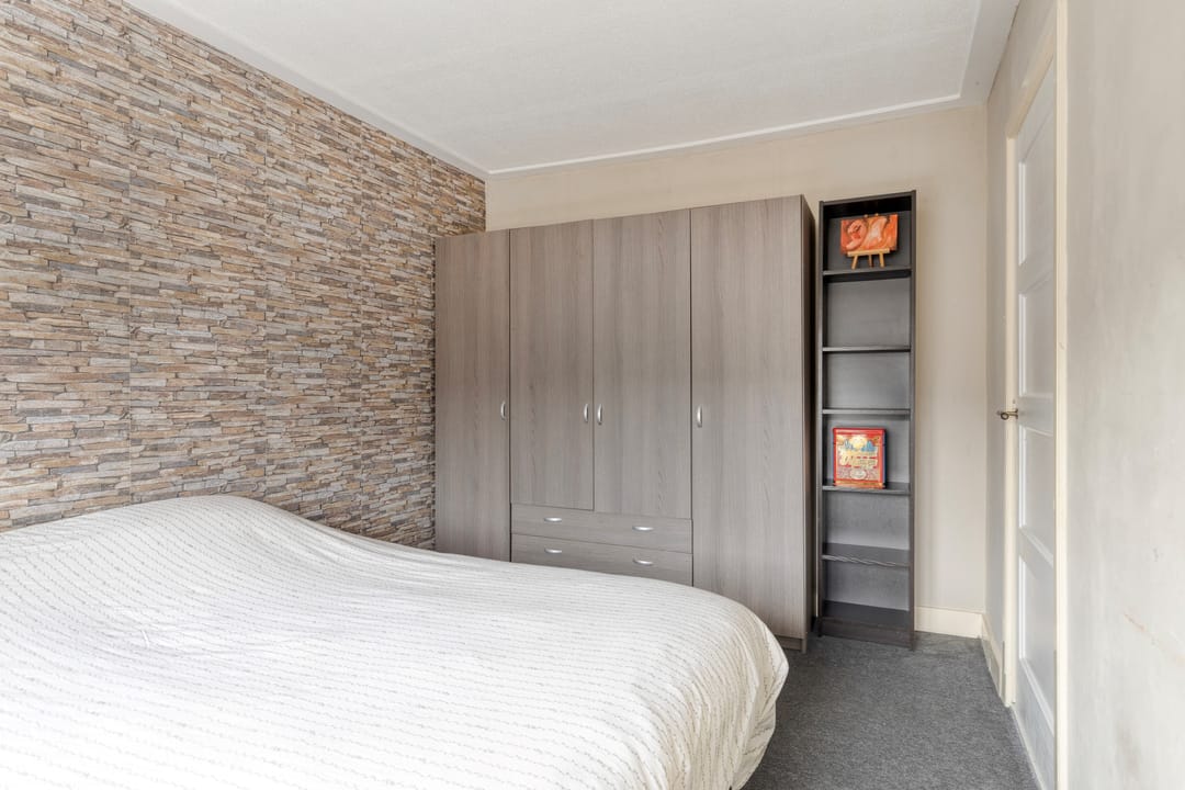 Foto 22 van Van der Leestraat 13