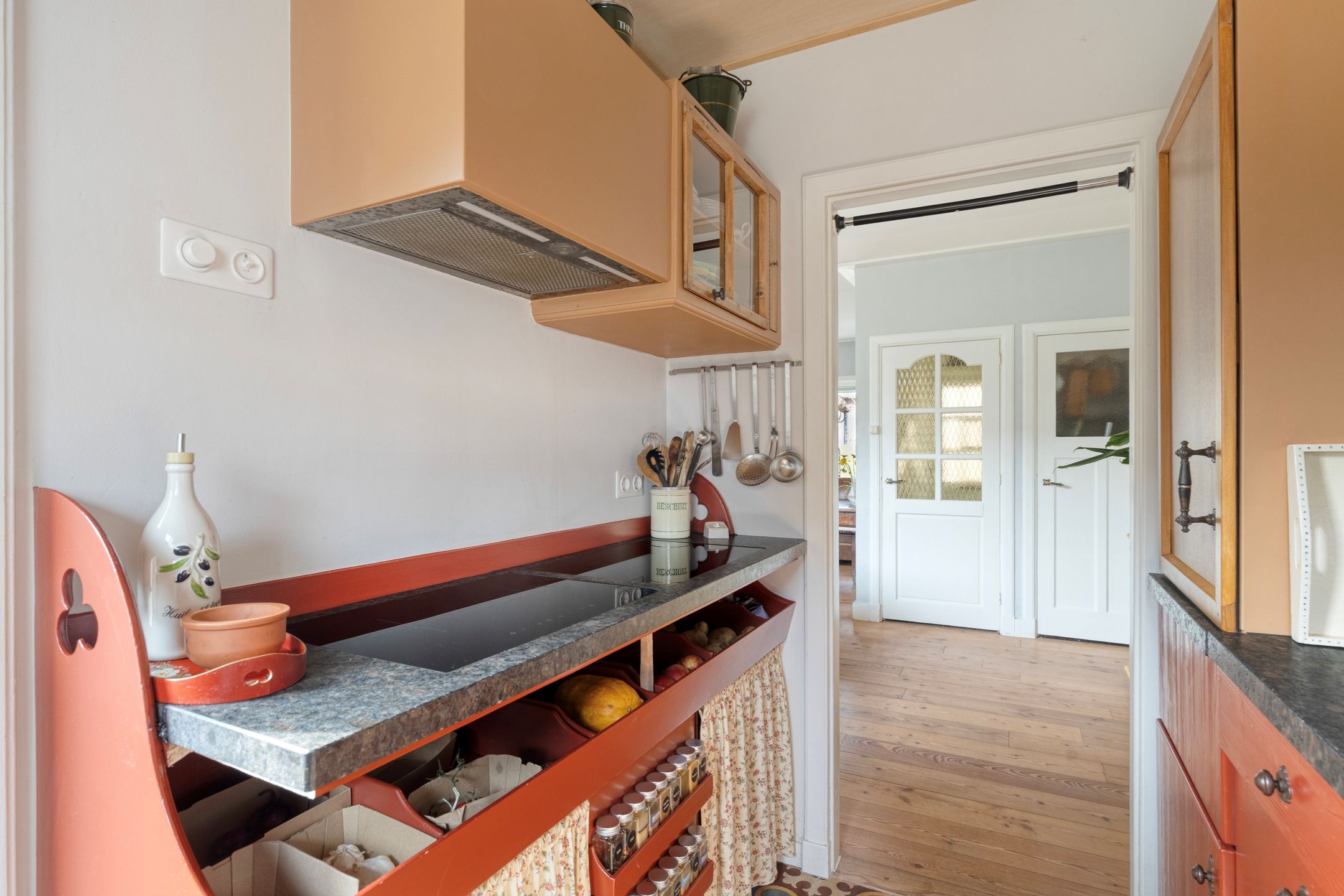 Foto 12 van Van der Leestraat 13