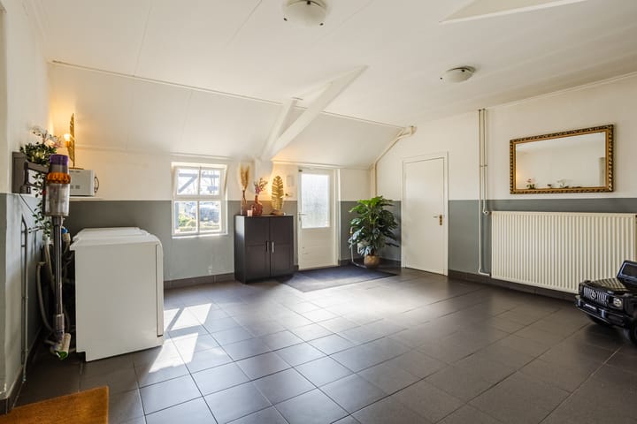 Photo 3 of Gerele Peel 8