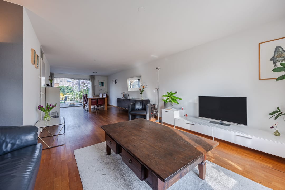 Photo 2 of Regenwulp 13