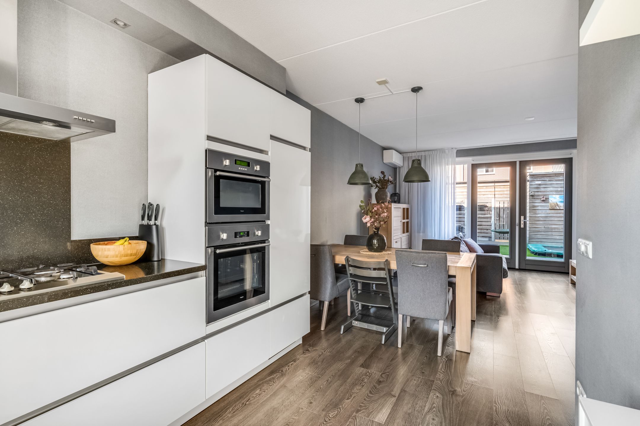 Photo 9 of Esmeraldstraat 5