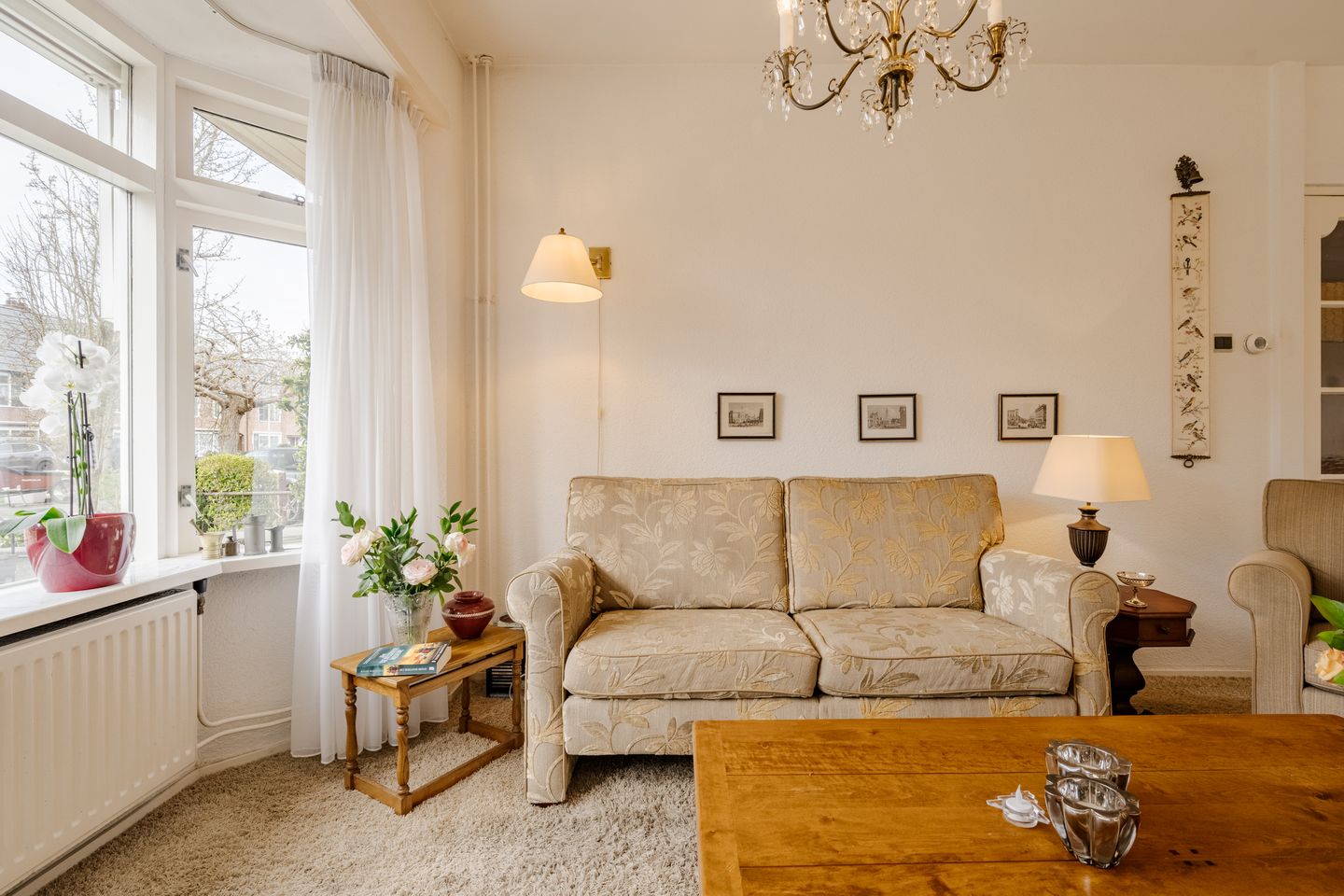 Characterful 1930s Terraced House with Five Bedrooms and Sunny Garden — 12