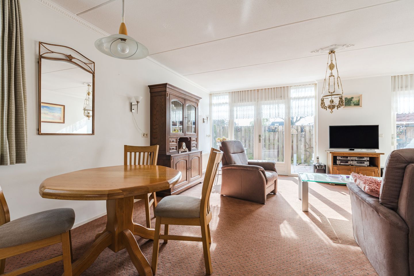 Foto 14 van van Randwijkhof 1