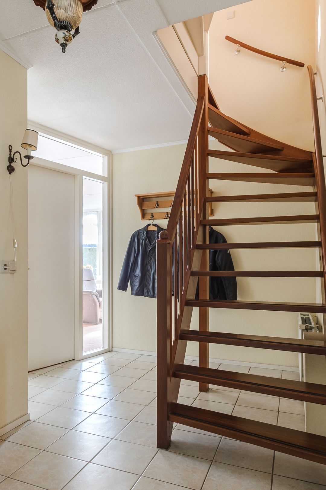 Foto 7 van van Randwijkhof 1