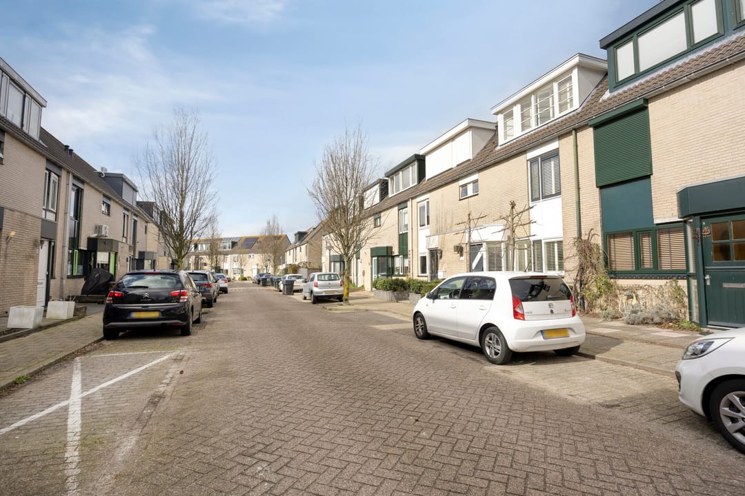 Foto 38 van Clariet Kok-van Alphenstraat 11