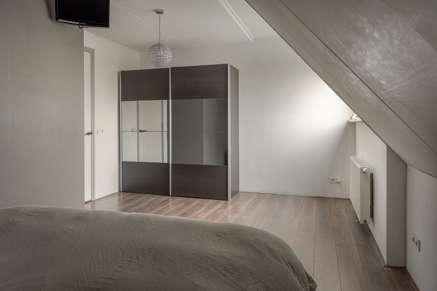 Foto 25 van Wolsmastate 19