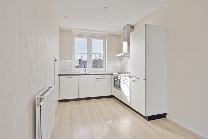 Photo 3 of Potbeker 55