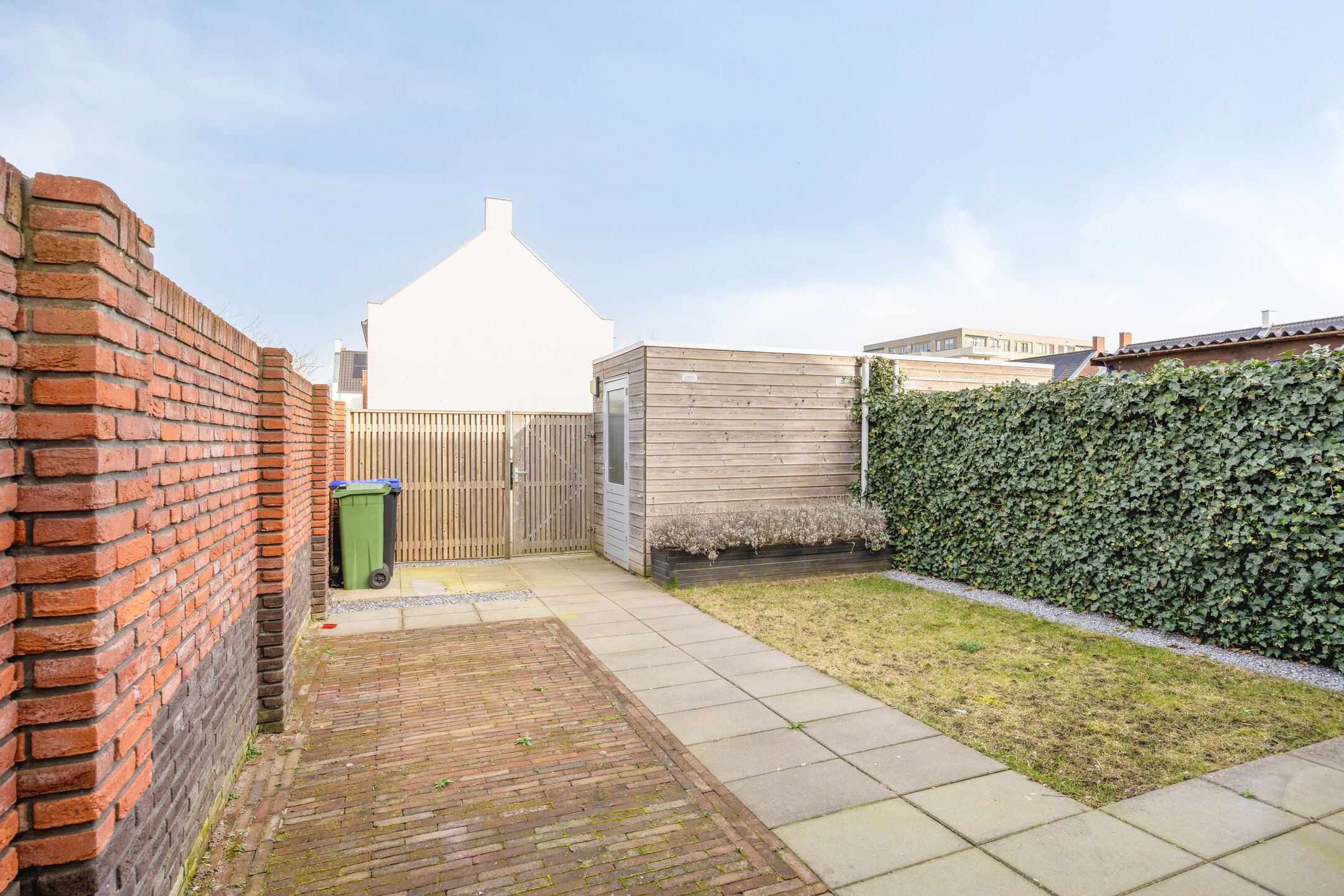 Photo 27 of Potbeker 55