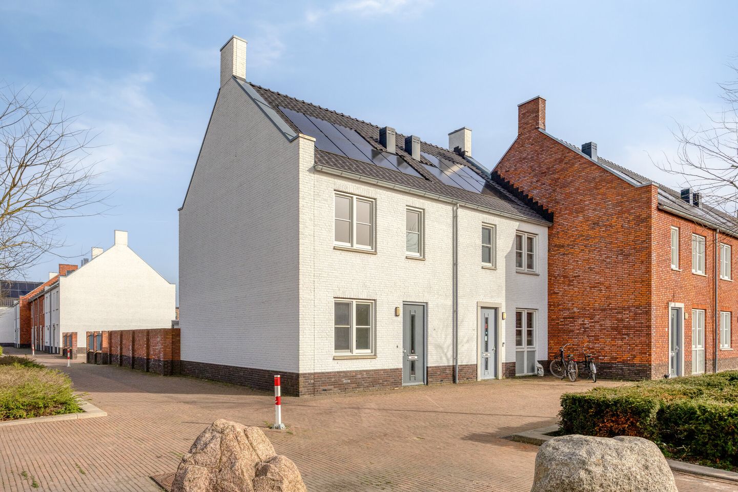 Photo 1 of Potbeker 55