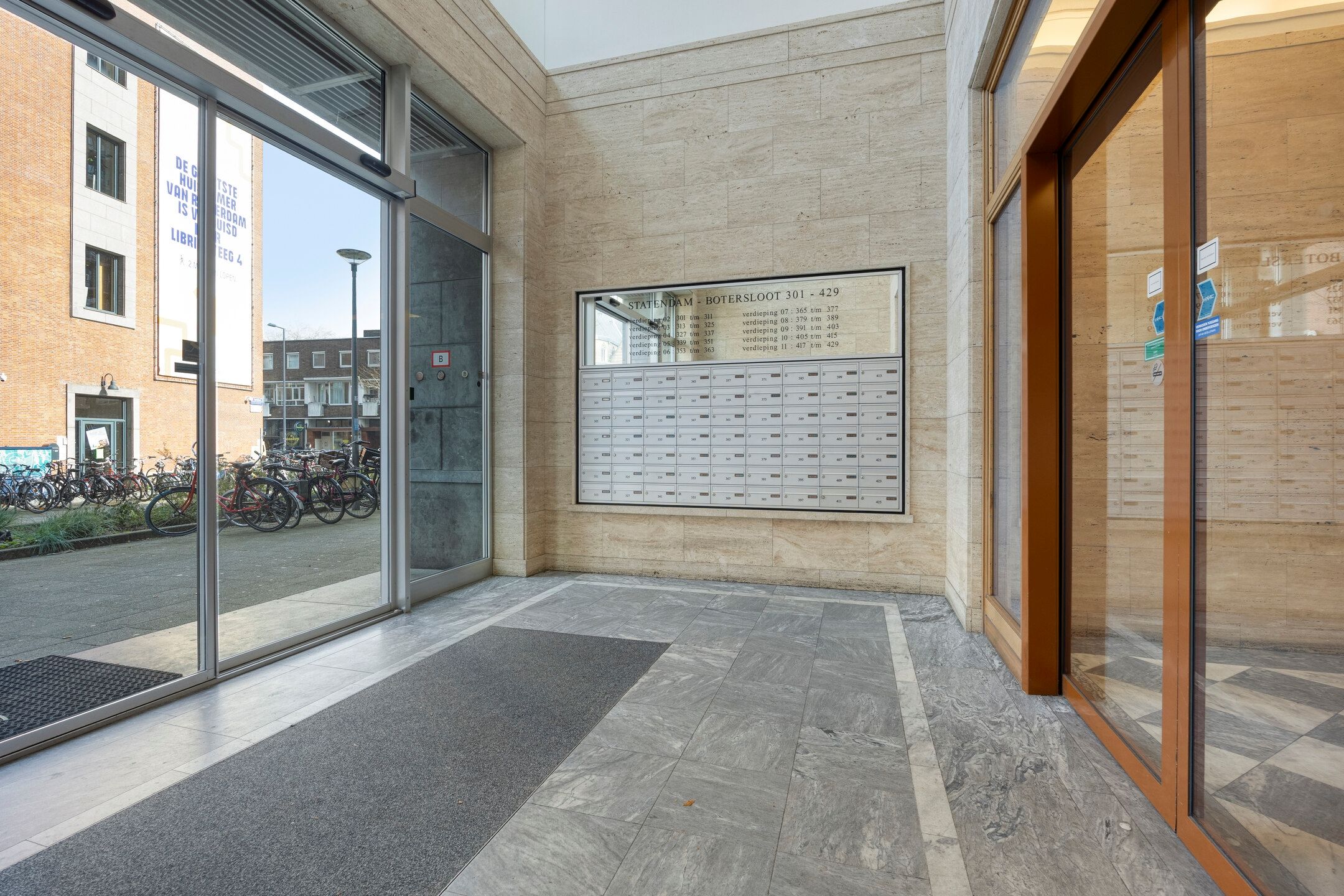 Foto 30 van Botersloot 427