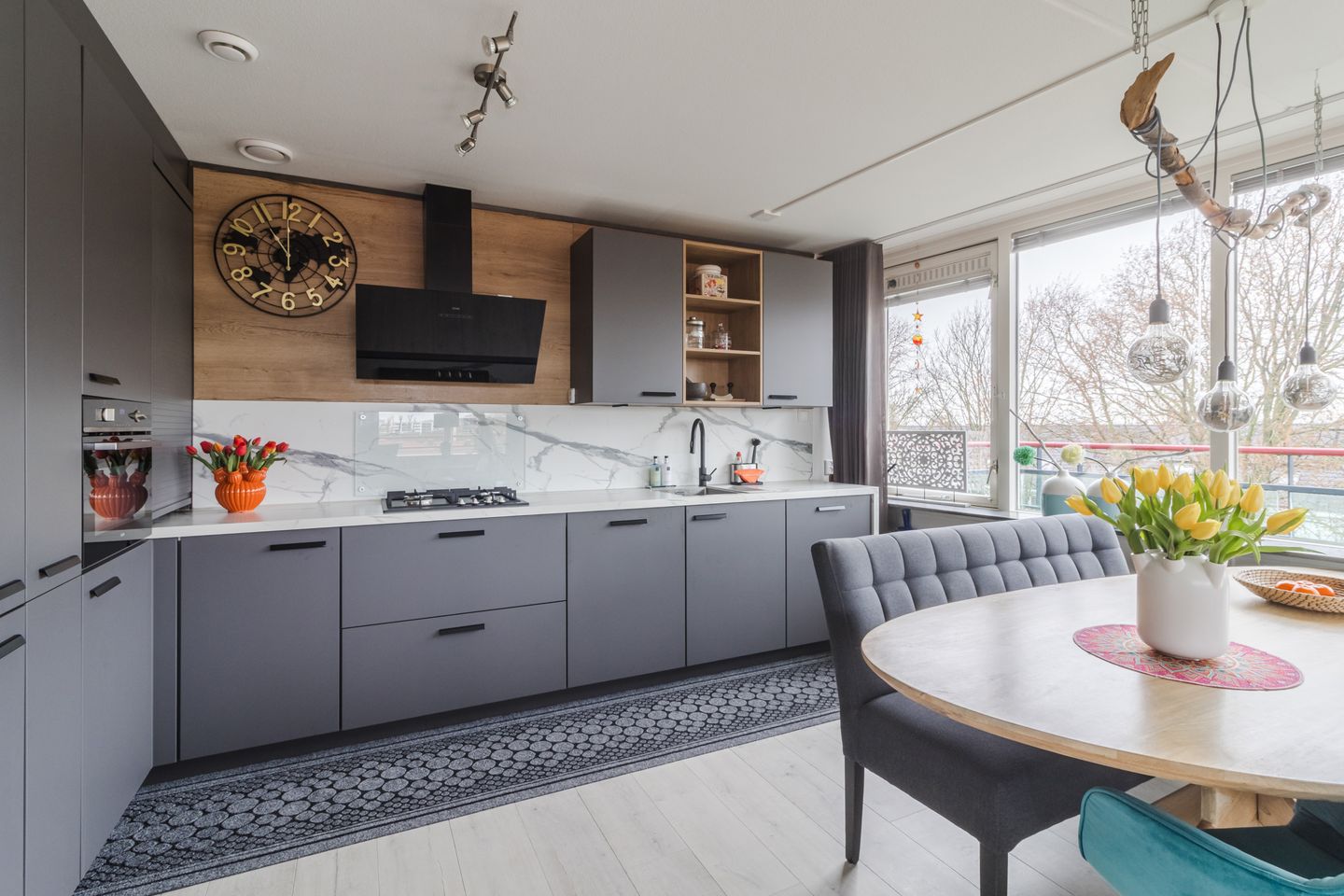 Foto 4 van M.H. Tromphof 62