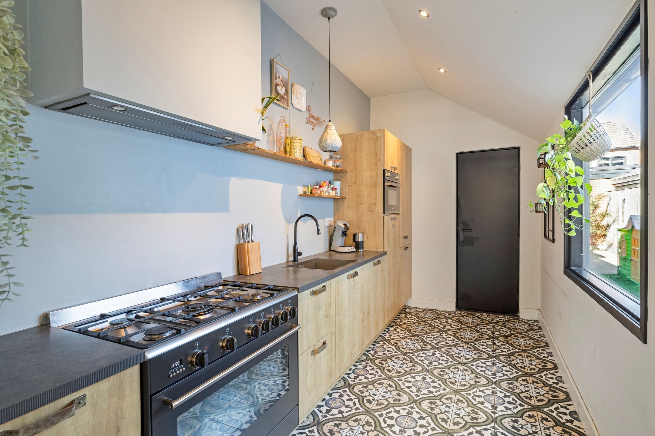 Foto 15 van Colijnstraat 33