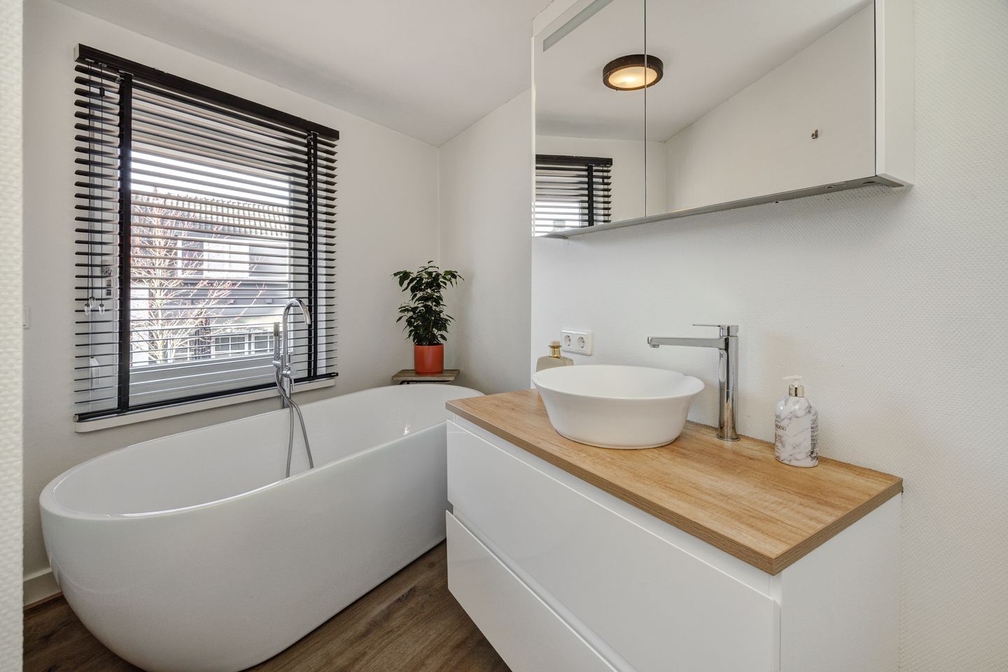 Foto 25 van Dorpsstraat 35