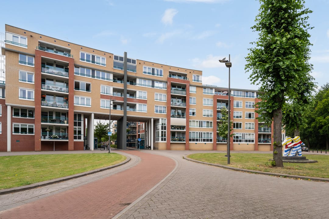 Foto 31 van Louis Regoutstraat 7