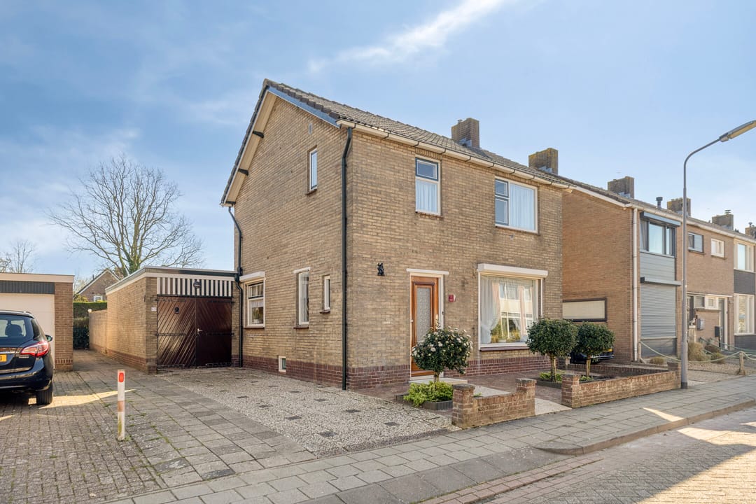 Photo 2 of Nieuwstraat 17