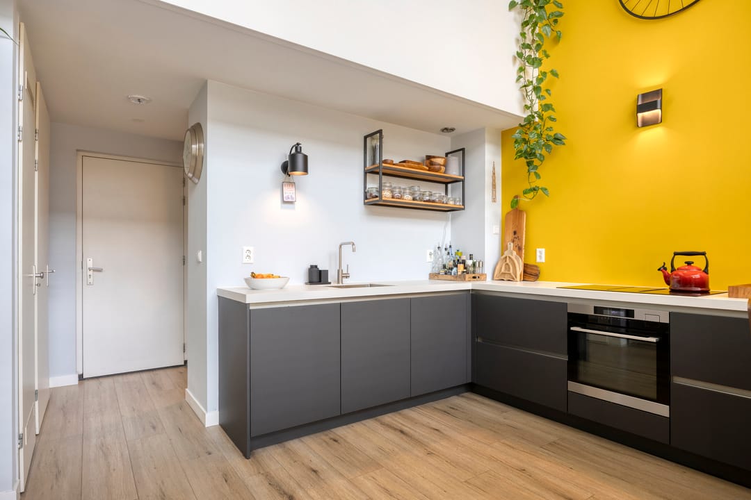 Modern Designer Town House with Private Garage and Terrace in Amsterdam — 23
