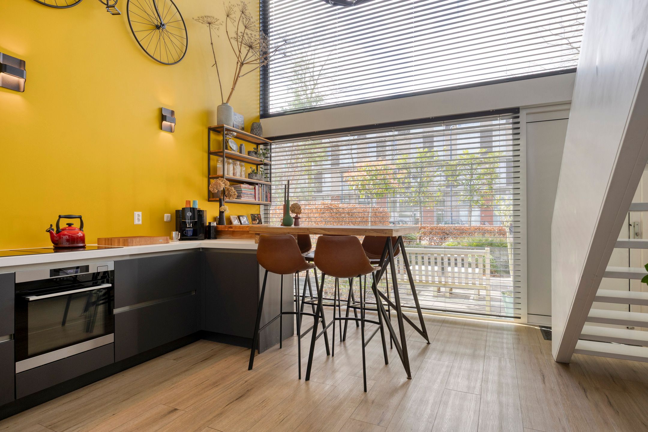 Modern Designer Town House with Private Garage and Terrace in Amsterdam — 24