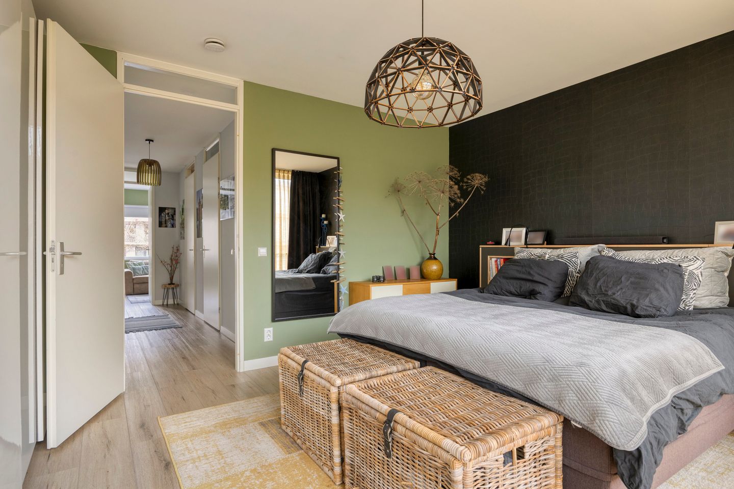 Modern Designer Town House with Private Garage and Terrace in Amsterdam — 74