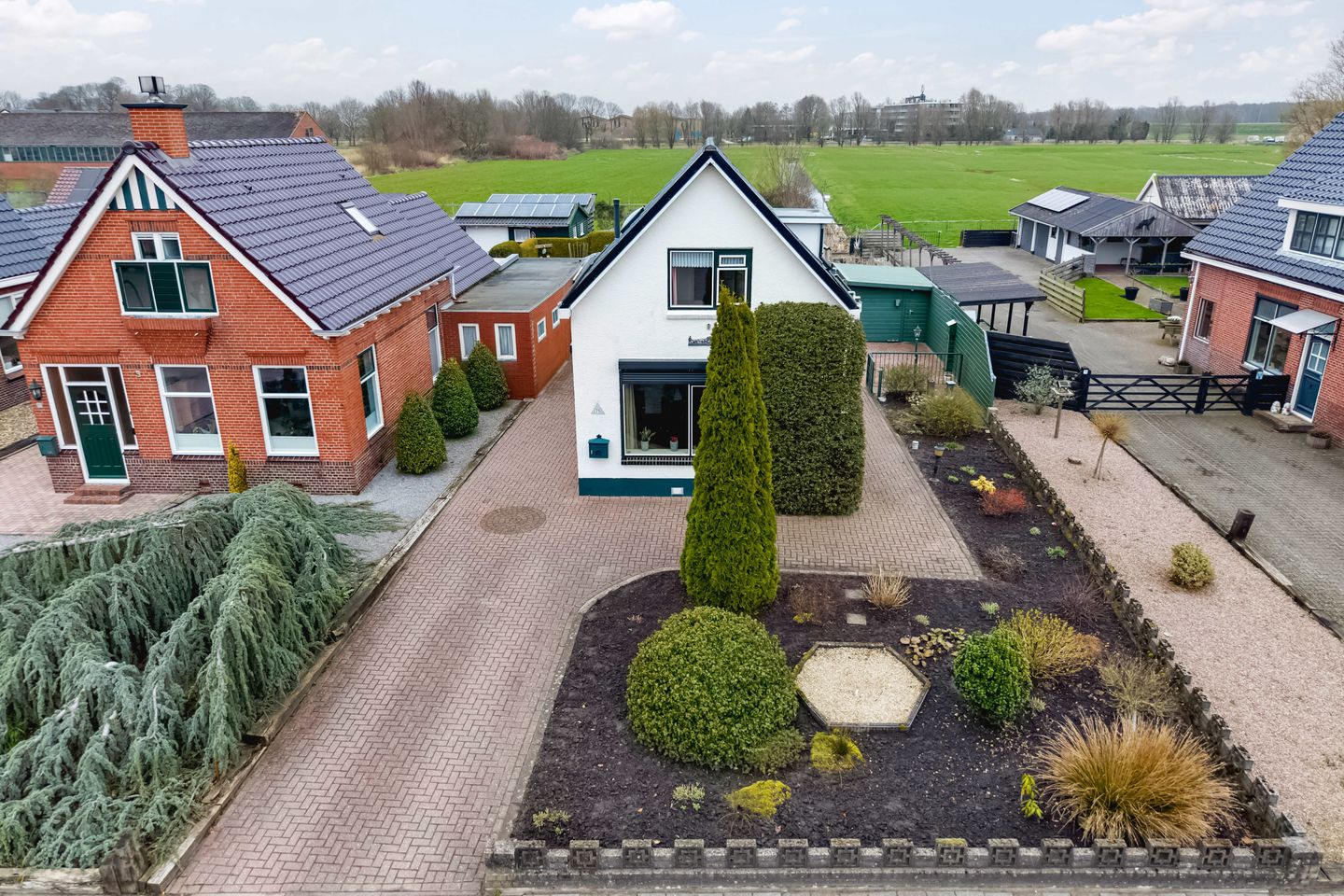 Foto 10 van Farmsumerweg 71