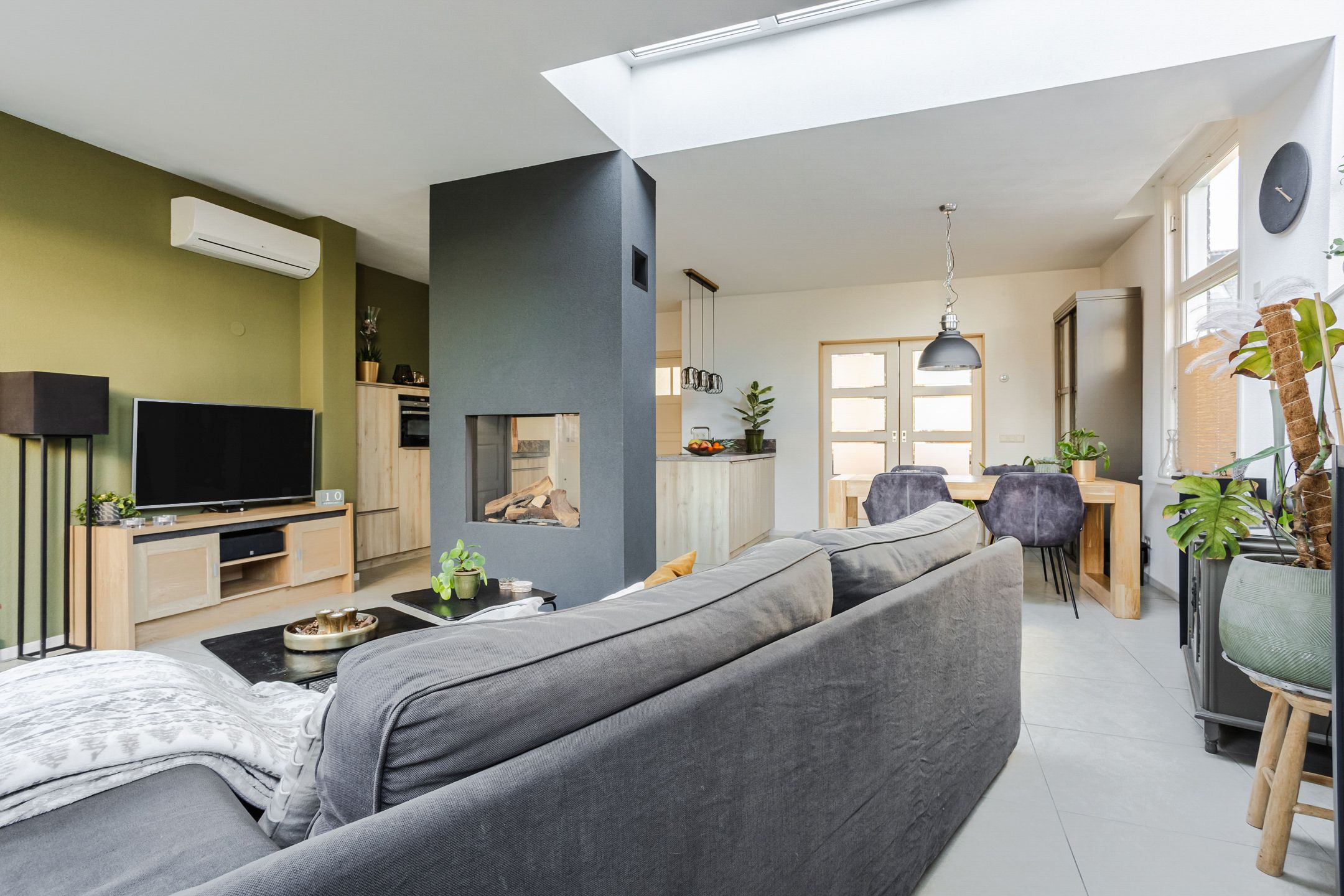 Photo 9 of Dorpstraat 152