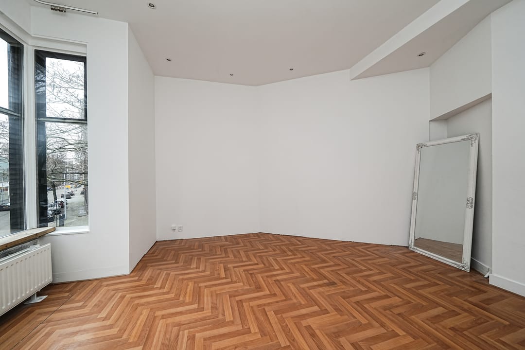 Photo 2 of Baan 180-A01