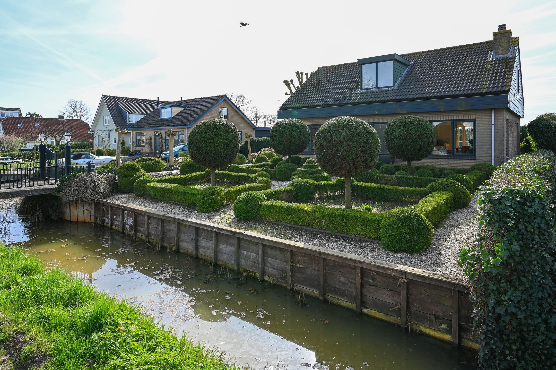 Characteristic Detached Residence with Double Garage in Horstermeerpolder — 32