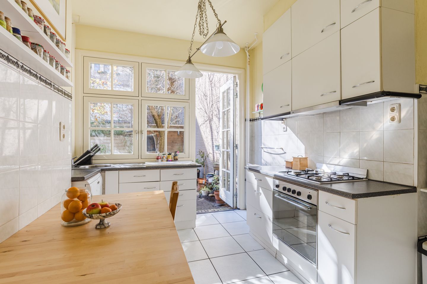 Photo 4 of Gerrit van der Veenstraat 51-H