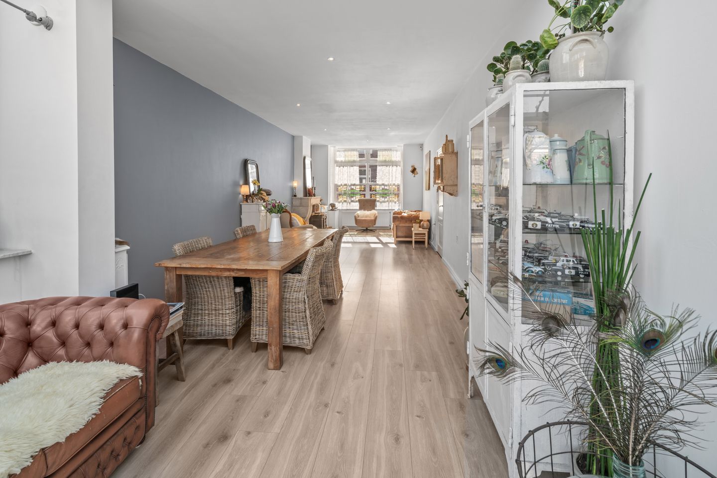 Foto 14 van Vrouwemadestraat 24