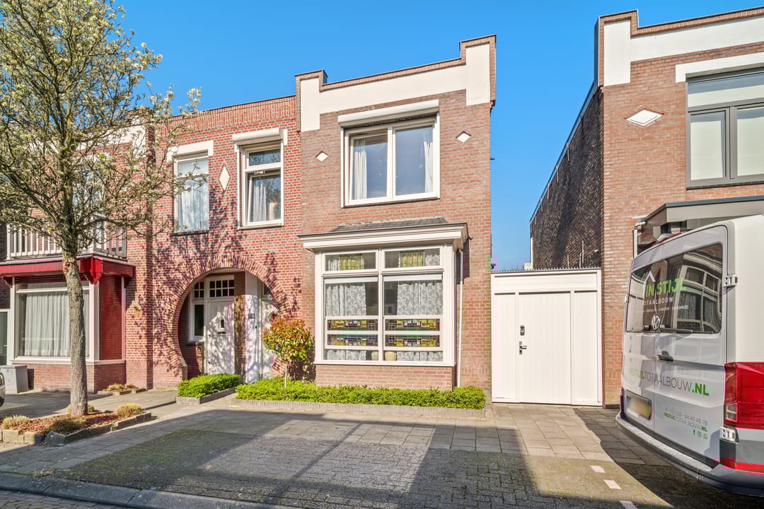 Foto 46 van Vrouwemadestraat 24