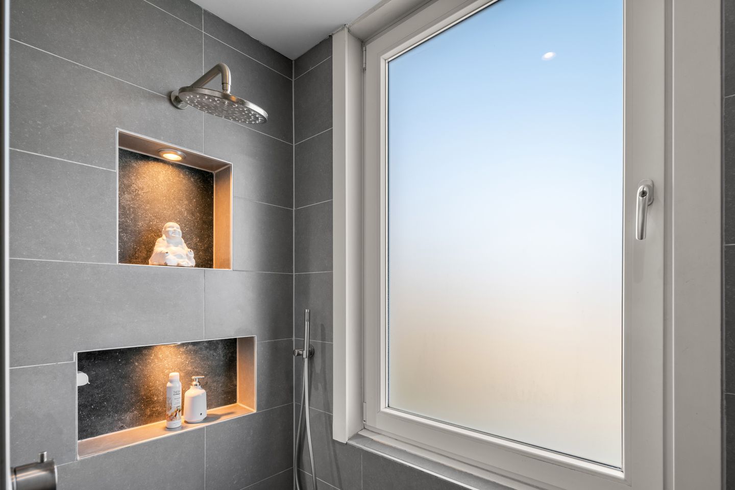 Foto 29 van Vrouwemadestraat 24