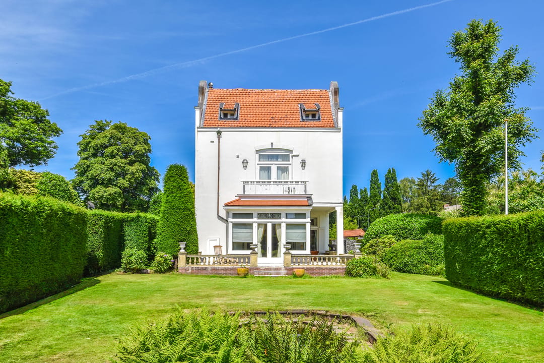 Characteristic Villa with Practice Space and Pool in Blaricum — 22