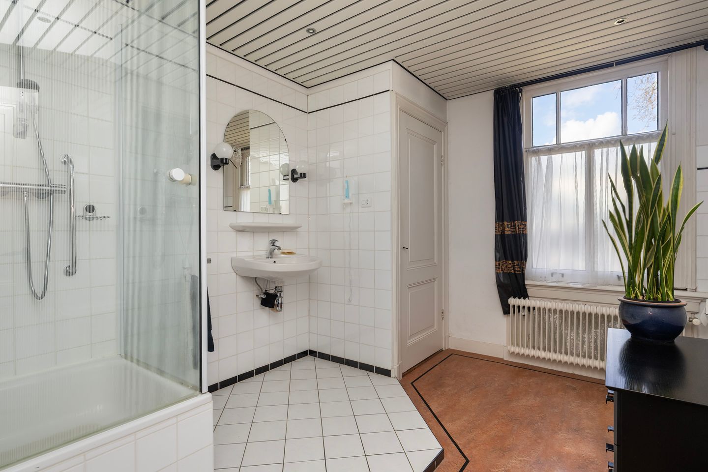 Foto 29 van Faas Eliaslaan 6