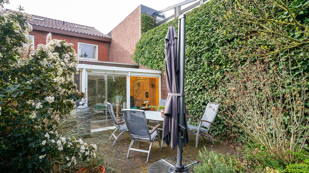 Foto 41 van Vroenstraat 76