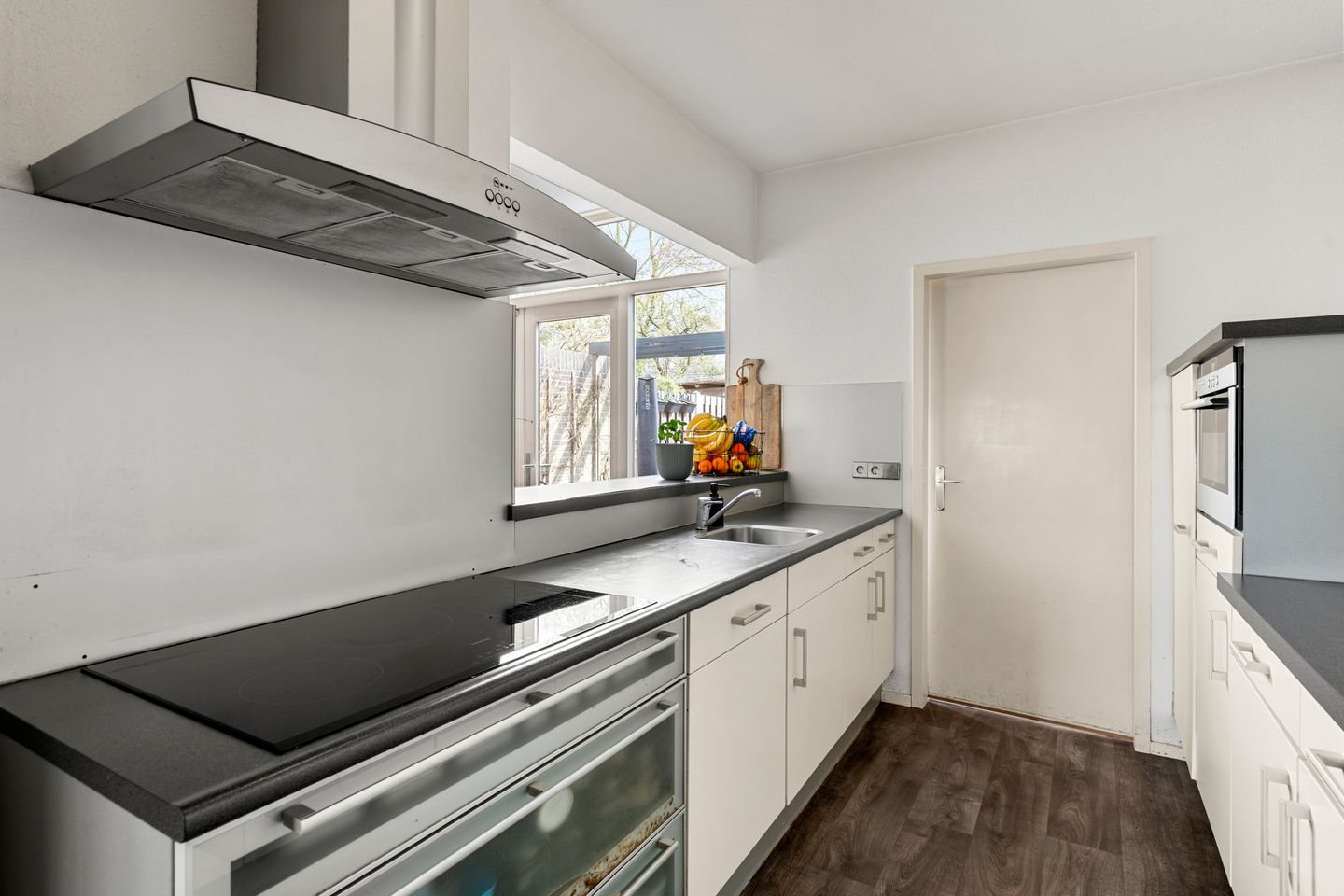 Photo 29 of Achterstraat 12