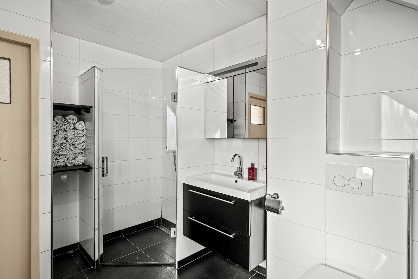 Photo 40 of Achterstraat 12