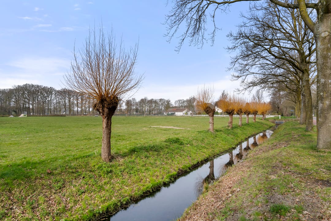 Photo 8 of Achterstraat 12