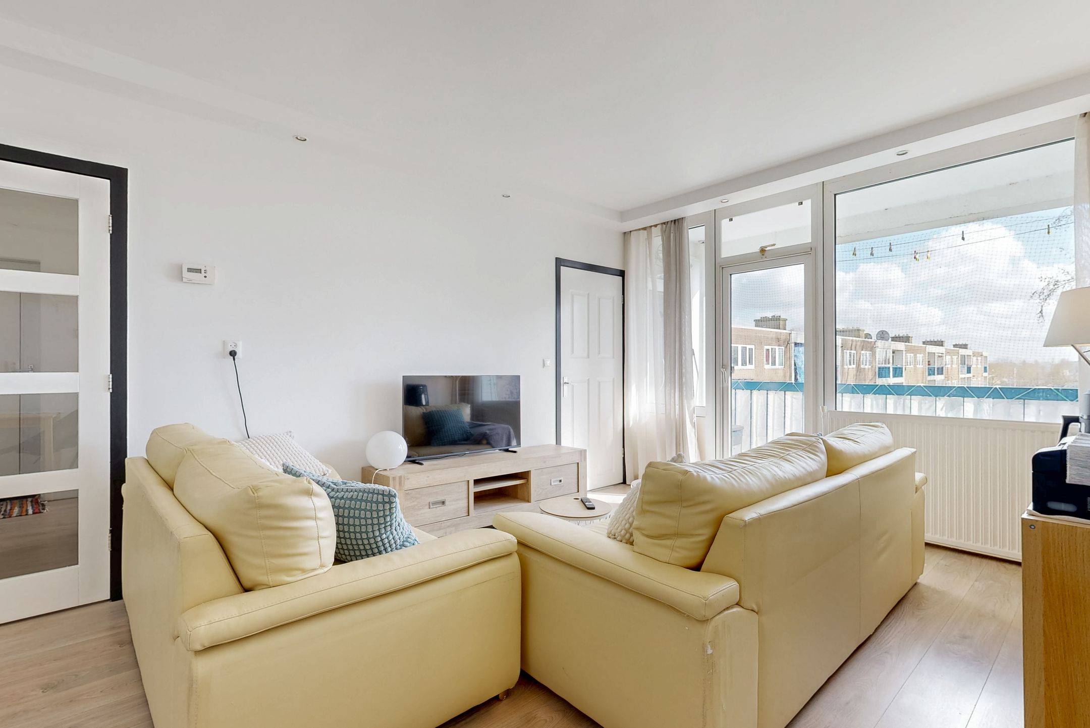 Foto 9 van Linnaeusstraat 232