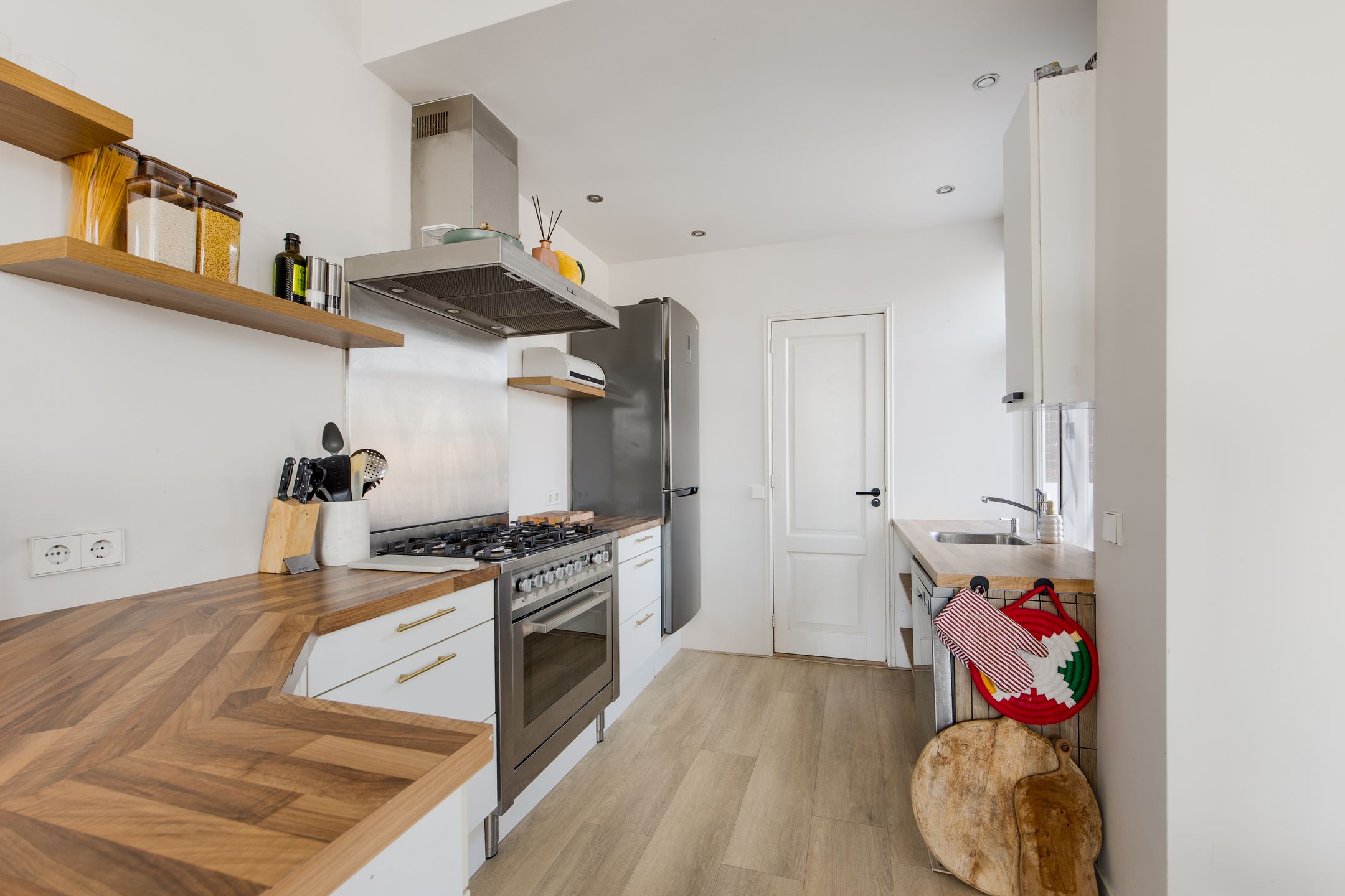 Foto 9 van Oosterdwarsstraat 25