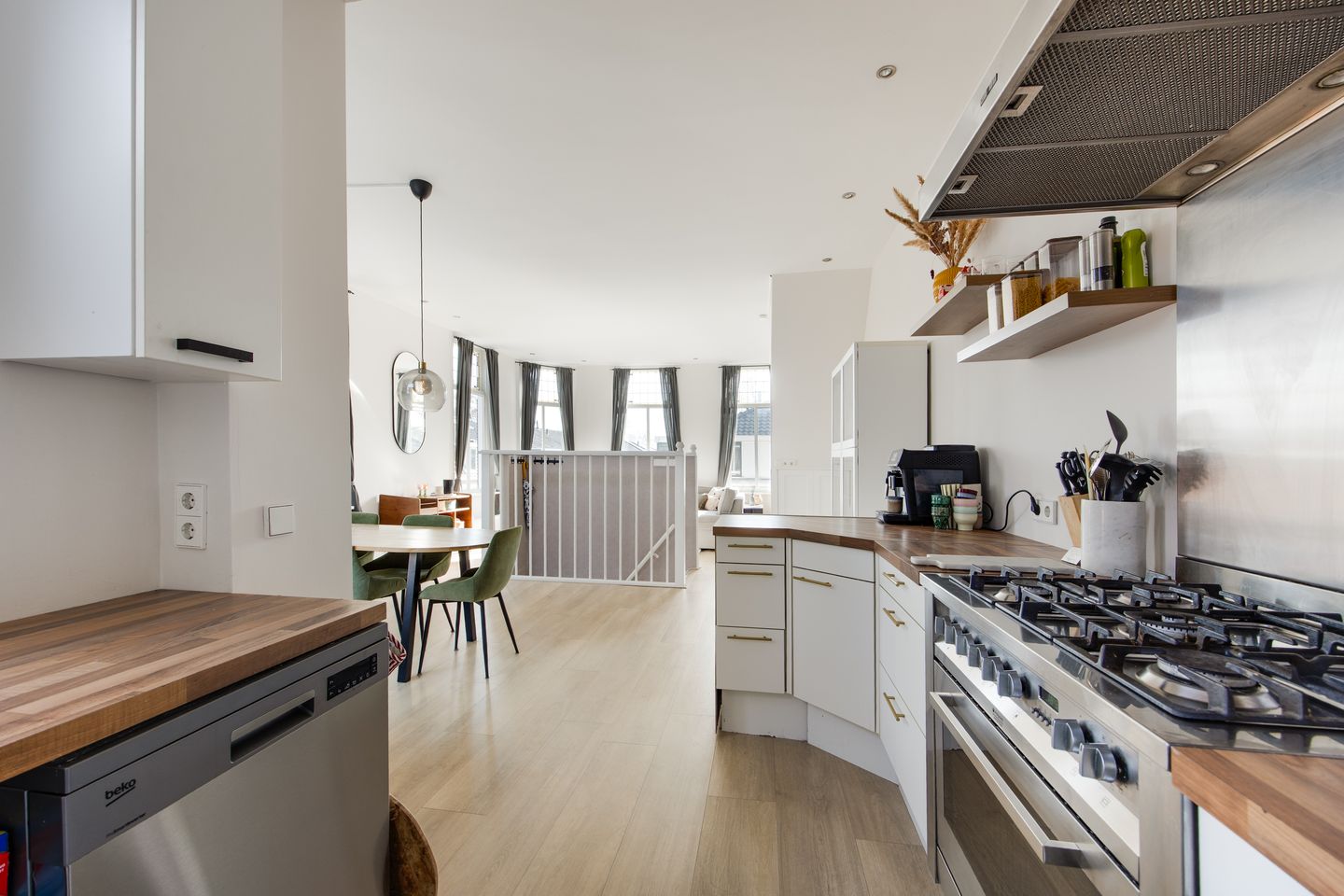 Foto 10 van Oosterdwarsstraat 25