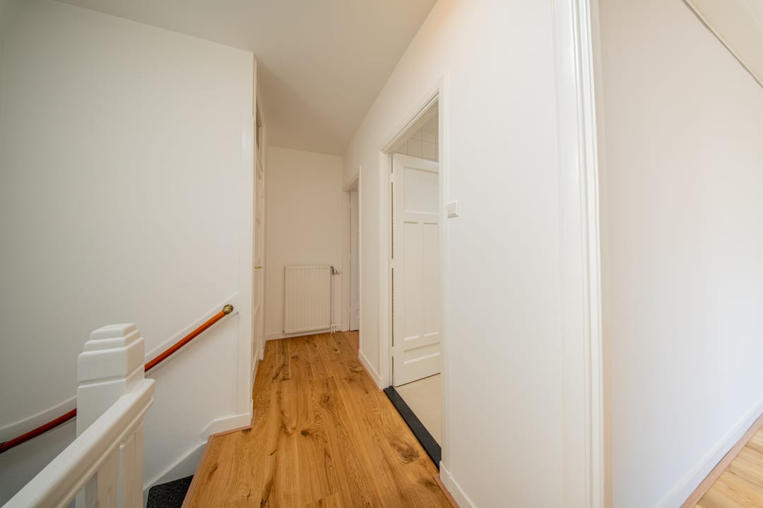 Photo 13 of Van Hoytemastraat 71-A