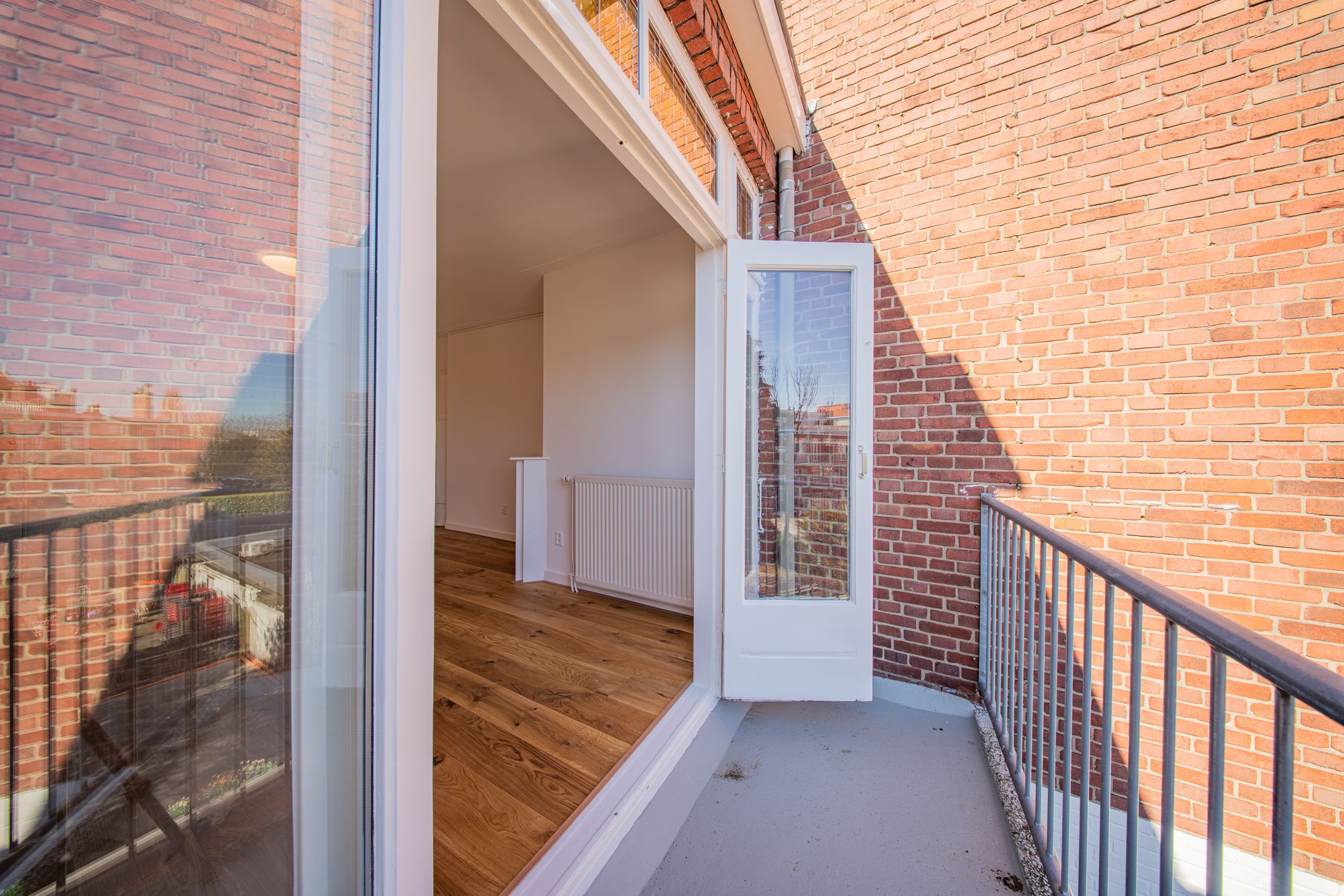 Photo 21 of Van Hoytemastraat 71-A